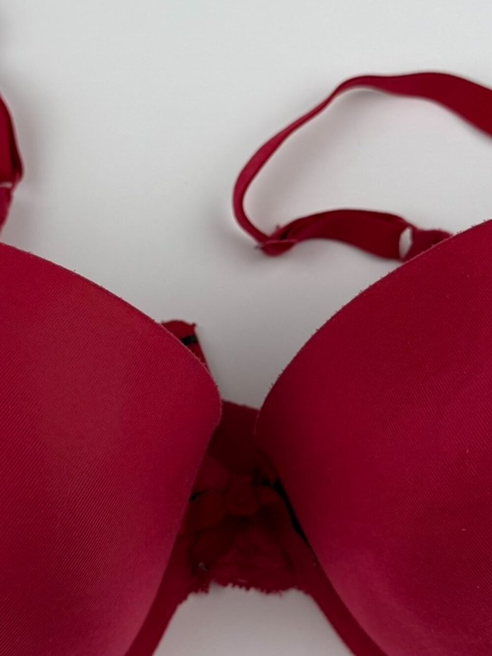 Maidenform Push-Up Bra Red Size 38D Sexy Comfort Underwire